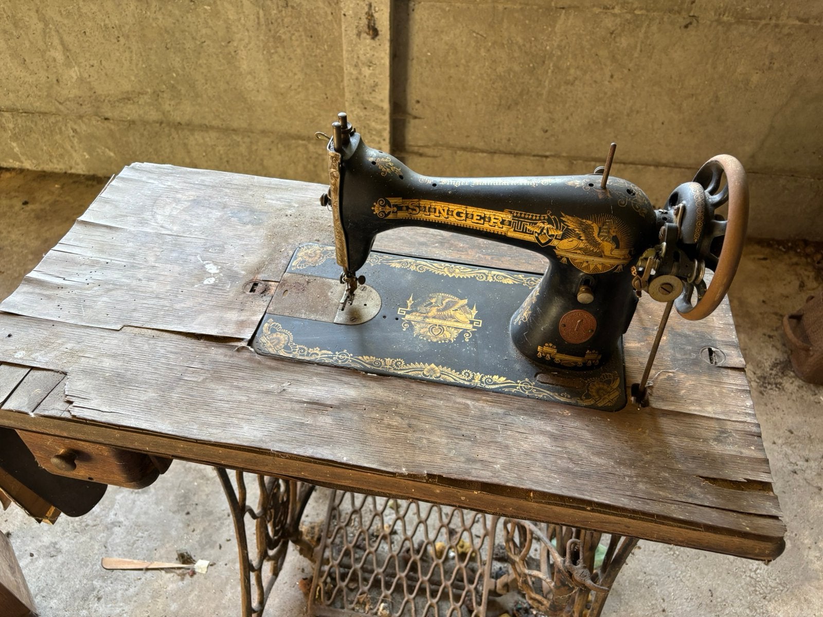 Antieke Singer naaimachine, Antiek en Kunst, Ophalen