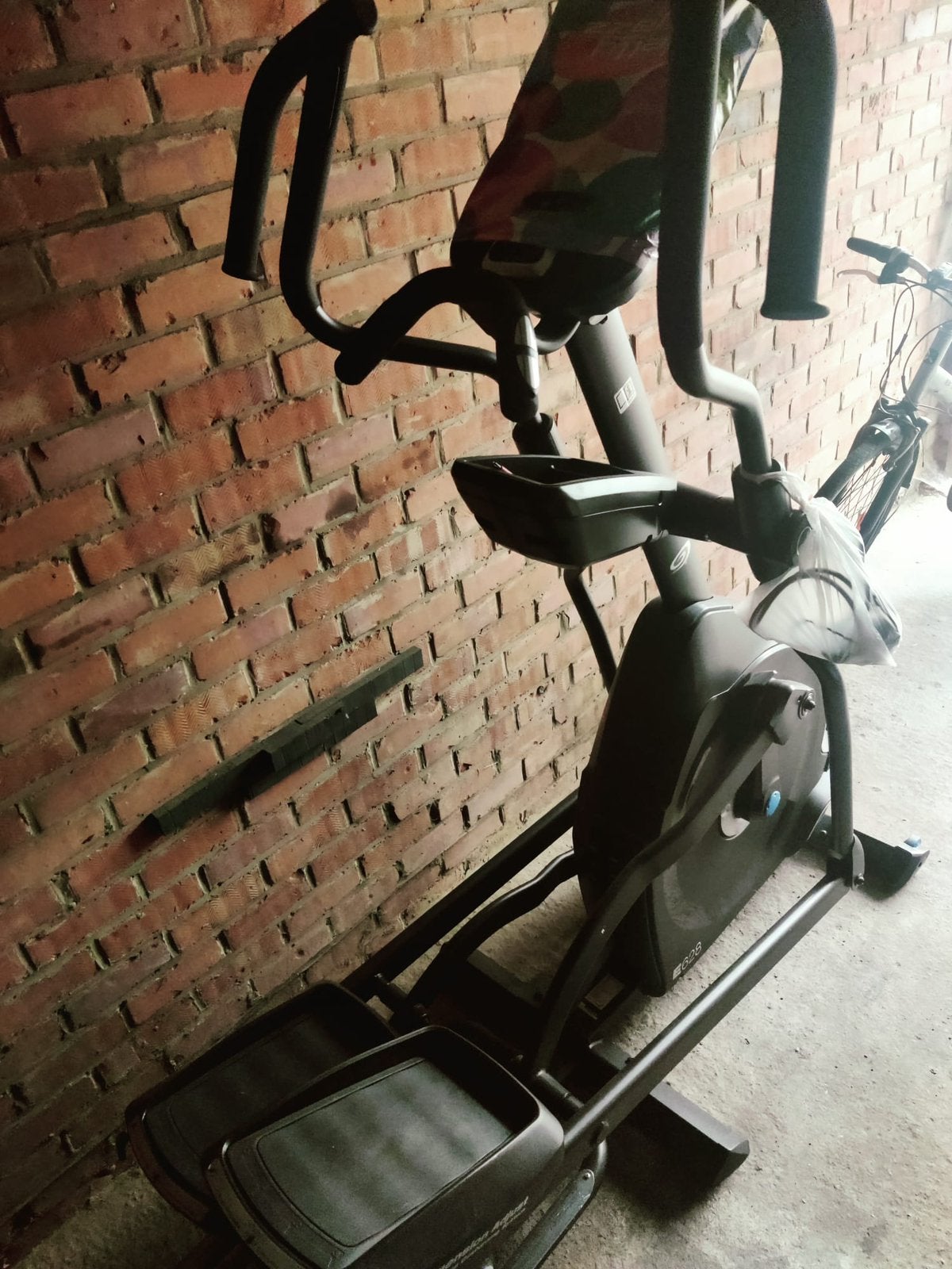 Home trainer, Sport en Fitness, Fitnessmaterialen, Ophalen, Zo goed als nieuw