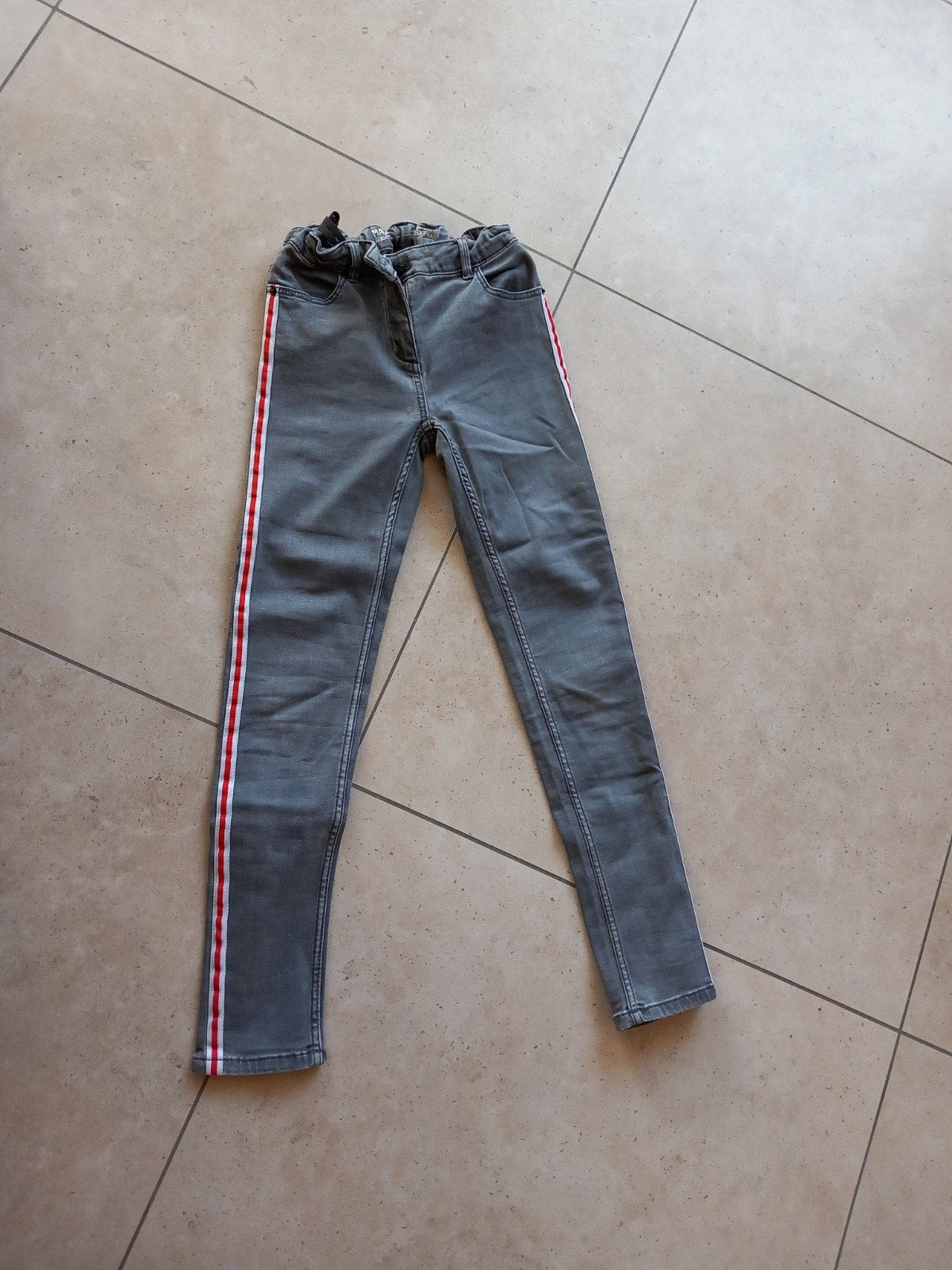 jeansbroekje jbc maat 152, Kinderen en Baby's, Meisje, JBC, Zo goed als nieuw, Ophalen