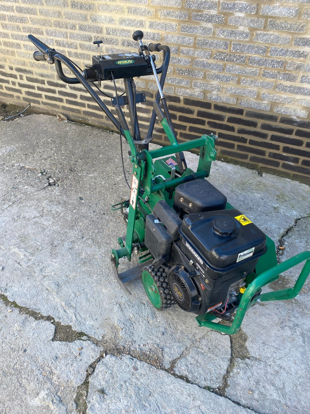 Graszoden snijder, Tuin en Terras, Ophalen, Gebruikt, 20 m² of meer