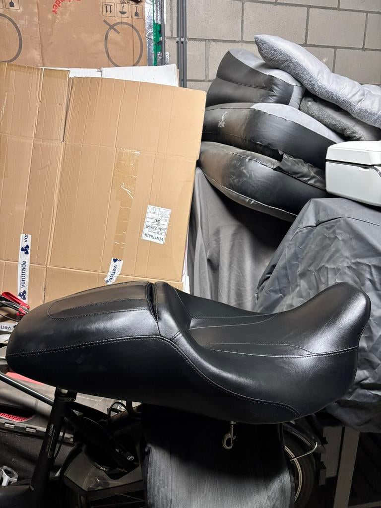 Harley Davidson Road Glide Zadel Uit 2018 jaar, Motoren, Ophalen, Gebruikt
