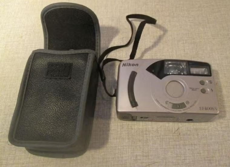 Vintage Nikon EF400SV 35 mm Camera, Ophalen of Verzenden, Zo goed als nieuw, Compact, Nikon