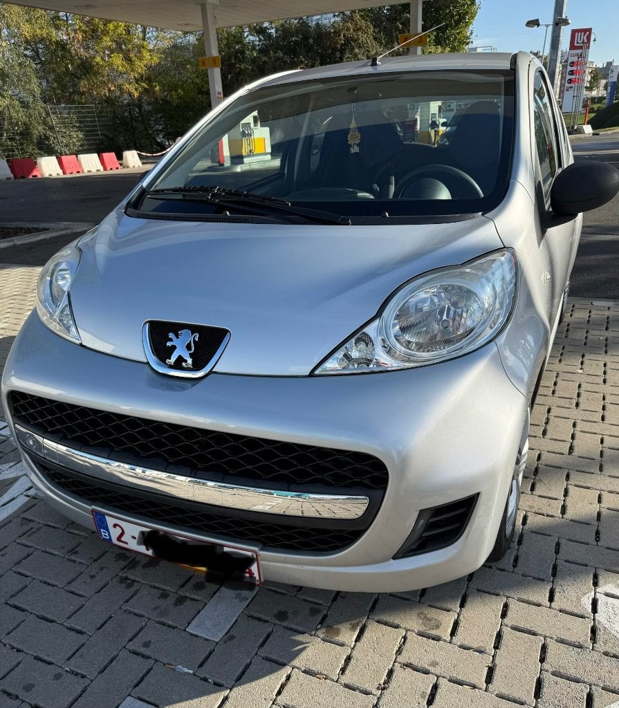 Peugeot 107 1.0 2009 Km 89.679, Auto's, 4 zetels, Stof, Zwart, Handgeschakeld