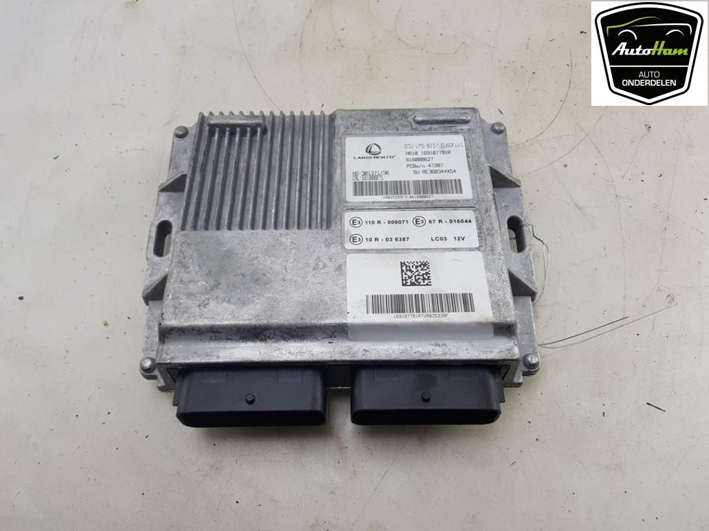 COMPUTER DIVERSEN Dacia Sandero III (01-2019/-), Gebruikt, Dacia