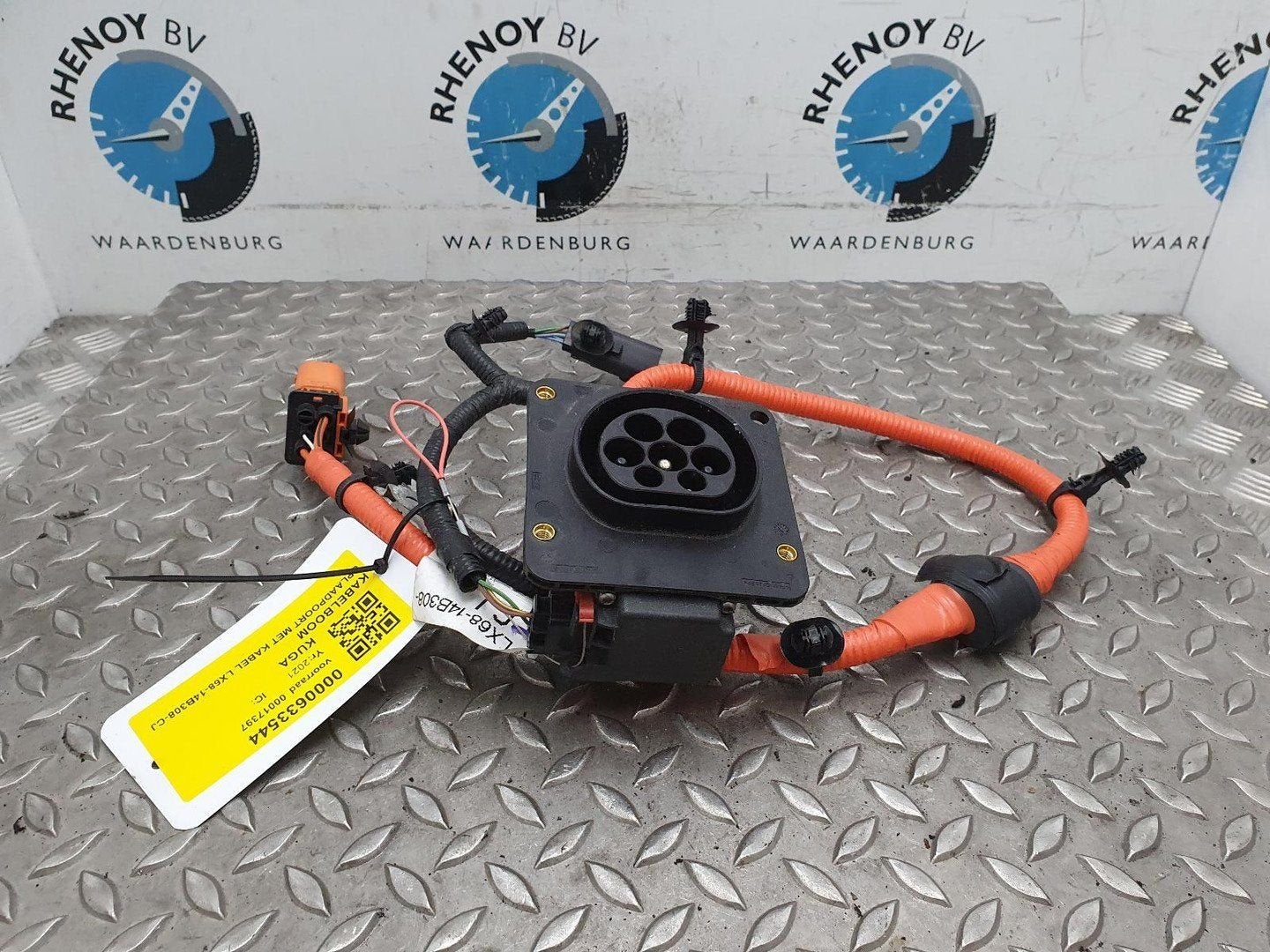 FORD KUGA ST LINE [EV_HIGH_VOLTAGE_BOX_CONNECTOR] LX6814B308, Ophalen of Verzenden, Gebruikt, ARN erkend