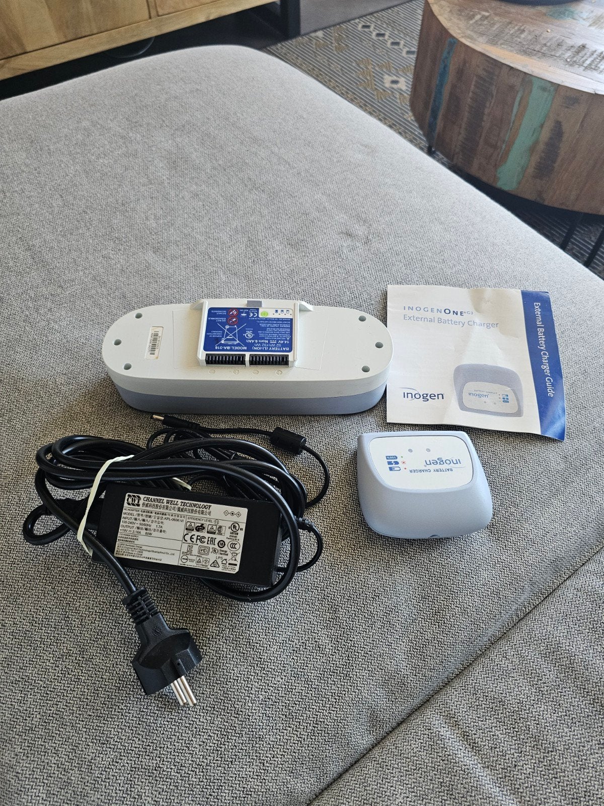 Inogen one g3 batterij ,adapter,ext batterijlader, Ophalen