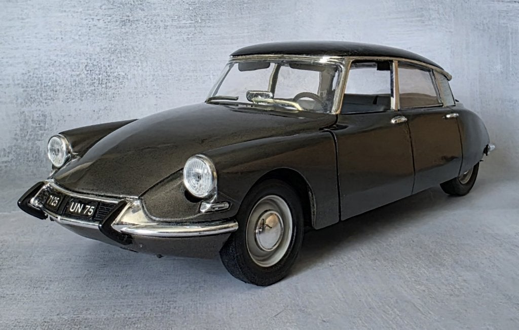 1/18 Solido - 1963 Citroën DS19 Berline, Hobby en Vrije tijd, Modelauto's | 1:18, Ophalen of Verzenden, Zo goed als nieuw, Auto