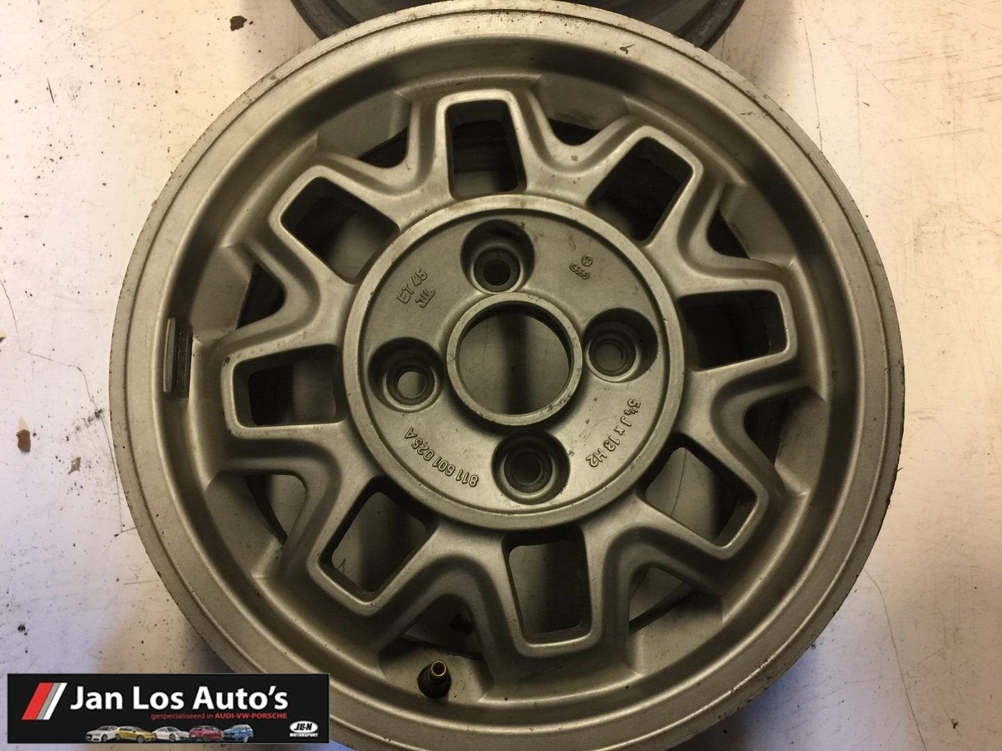 Velg  lichtmetaal Audi 80,100 811601025A 5.5x13 ET45, Autos : Pièces & Accessoires, Pneus & Jantes, Véhicule de tourisme, -, Pneu(s)
