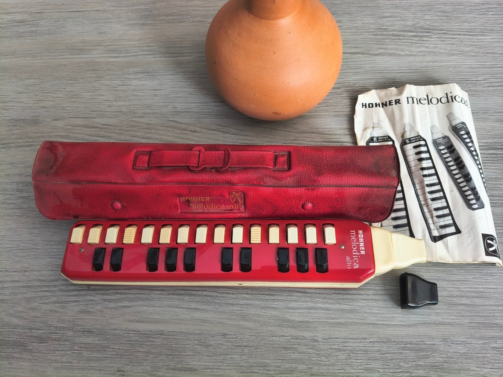 Melodica hohner Alto, Ophalen