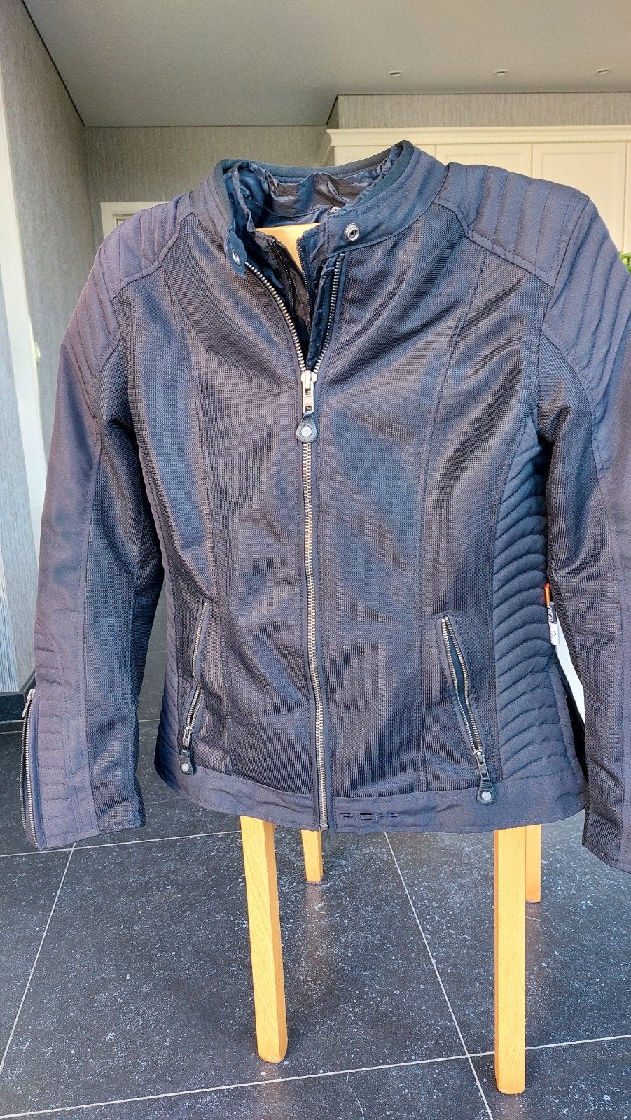 Richa veste d´été, modèle pour femme, Enlèvement