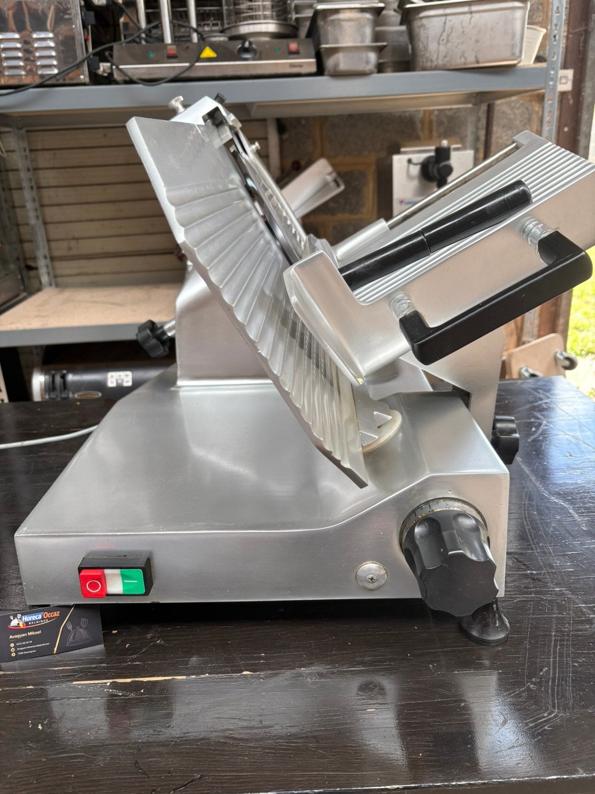Trancheuse professionnelle ESSEDUE TM350 – 350 mm État neuve, Enlèvement, Neuf, sans emballage, Boulangerie et Boucherie