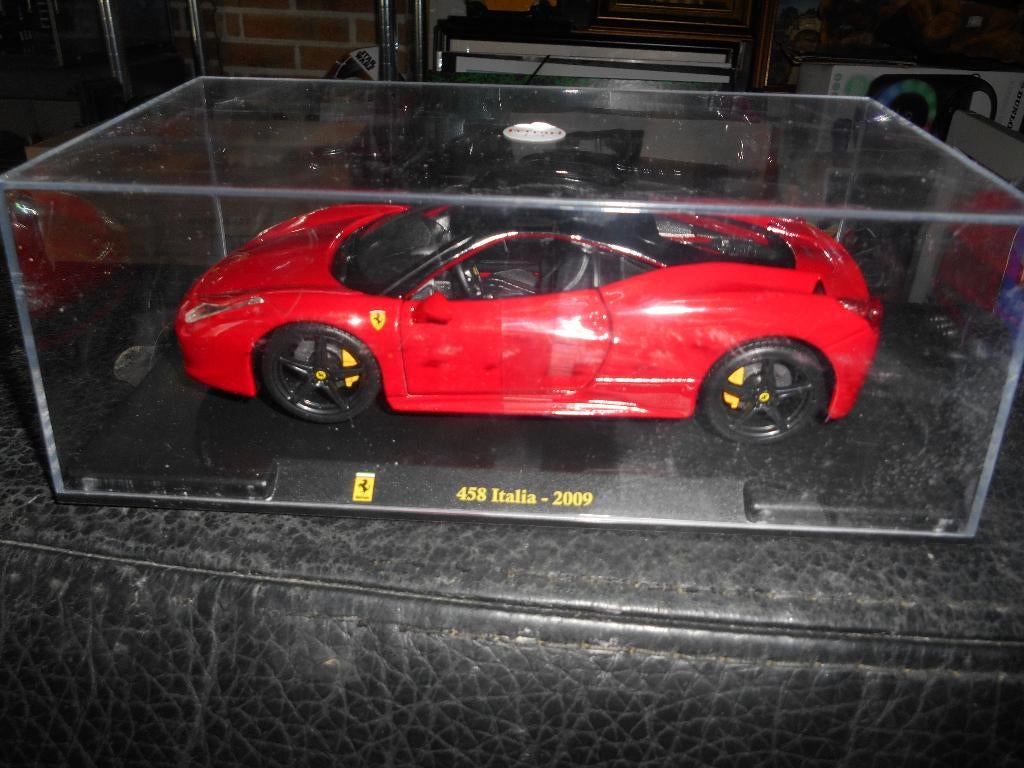 Burago 1/24 Ferrari 458 Italia 2209, Hobby & Loisirs créatifs, Voitures miniatures | 1:24, Enlèvement ou Envoi, Burago