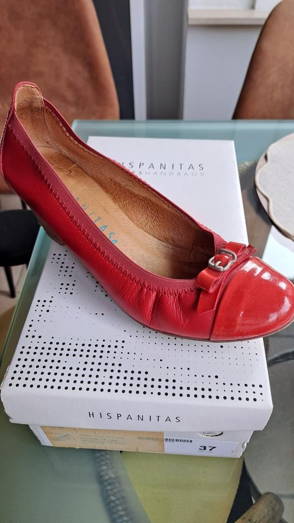 HISPANITAS SKOLL rode schoenen  met strikje maat 37, Ophalen, Schoenen met lage hakken, Hispanitas, Zo goed als nieuw