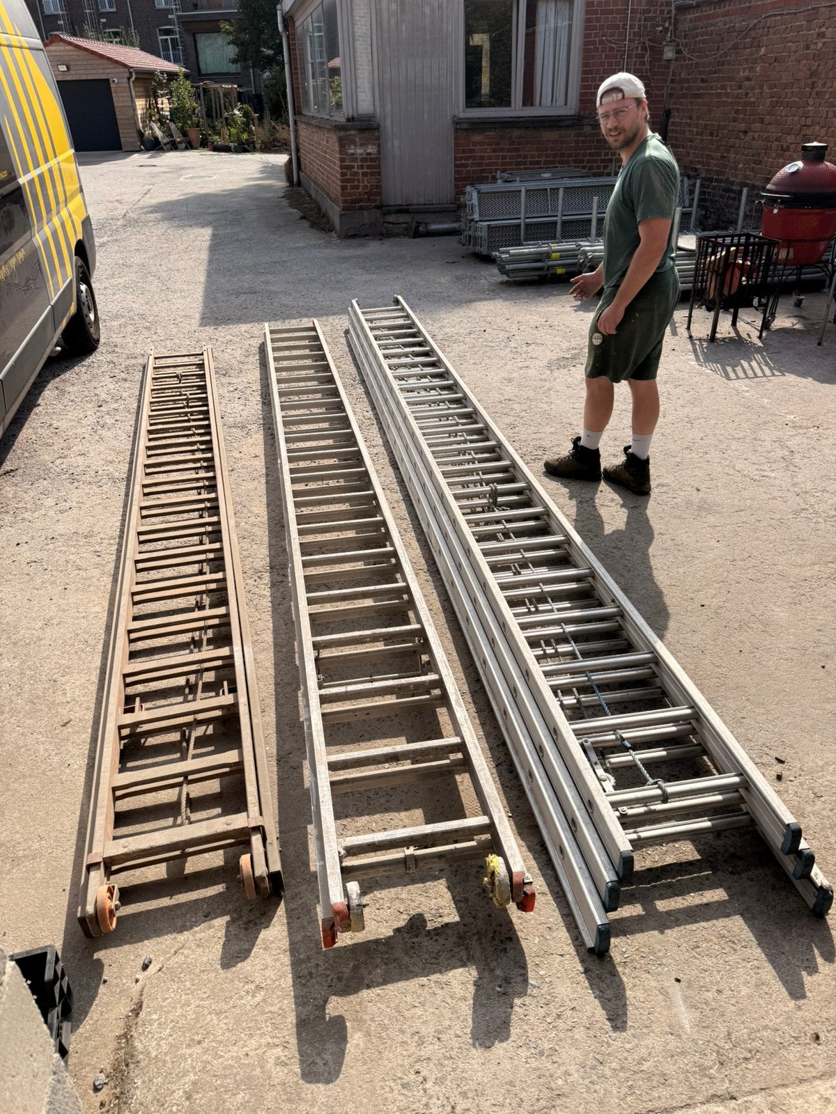 Altrex tweedelige ladder 2x20, Ophalen, Zo goed als nieuw, Ladder