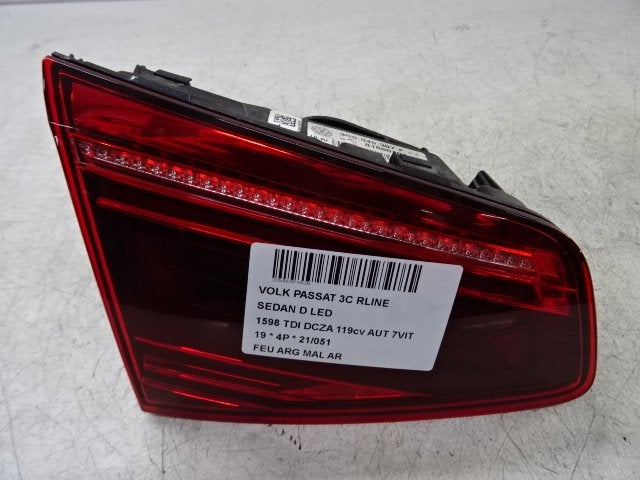 ACHTERLICHT LINKS ACHTERKLEP Passat (3G2) (3G5945307F), Gebruikt, Volkswagen, Volkswagen AG, Kundenbetreuung@volkswagen.de