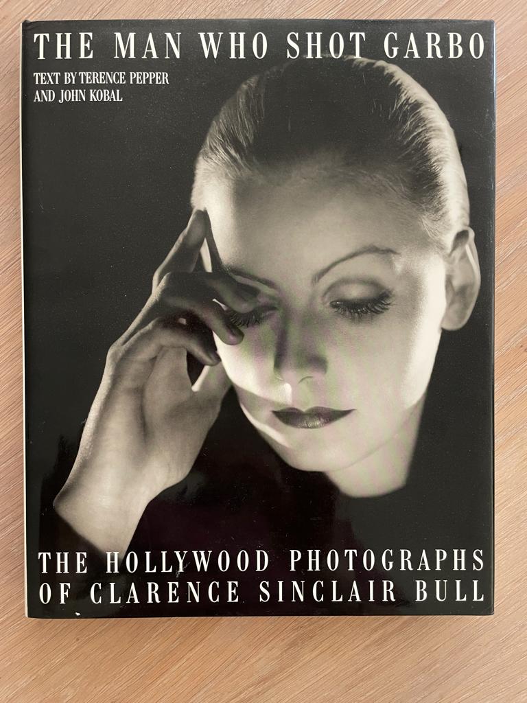 The Man Who Shot Garbo, Boeken, Kunst en Cultuur | Fotografie en Design, Terence Pepper en John Kobal, Ophalen of Verzenden, Gelezen