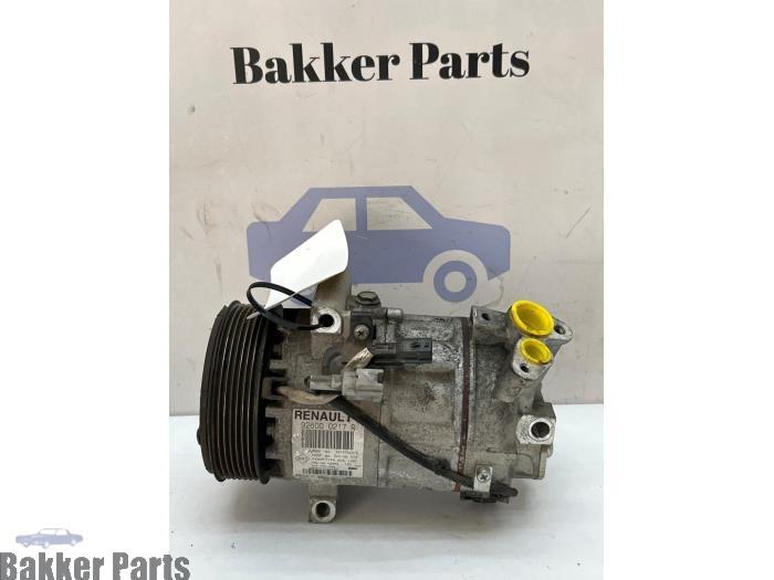 Pompe clim d'un Renault Clio, -, Renault, -, 3 mois de garantie