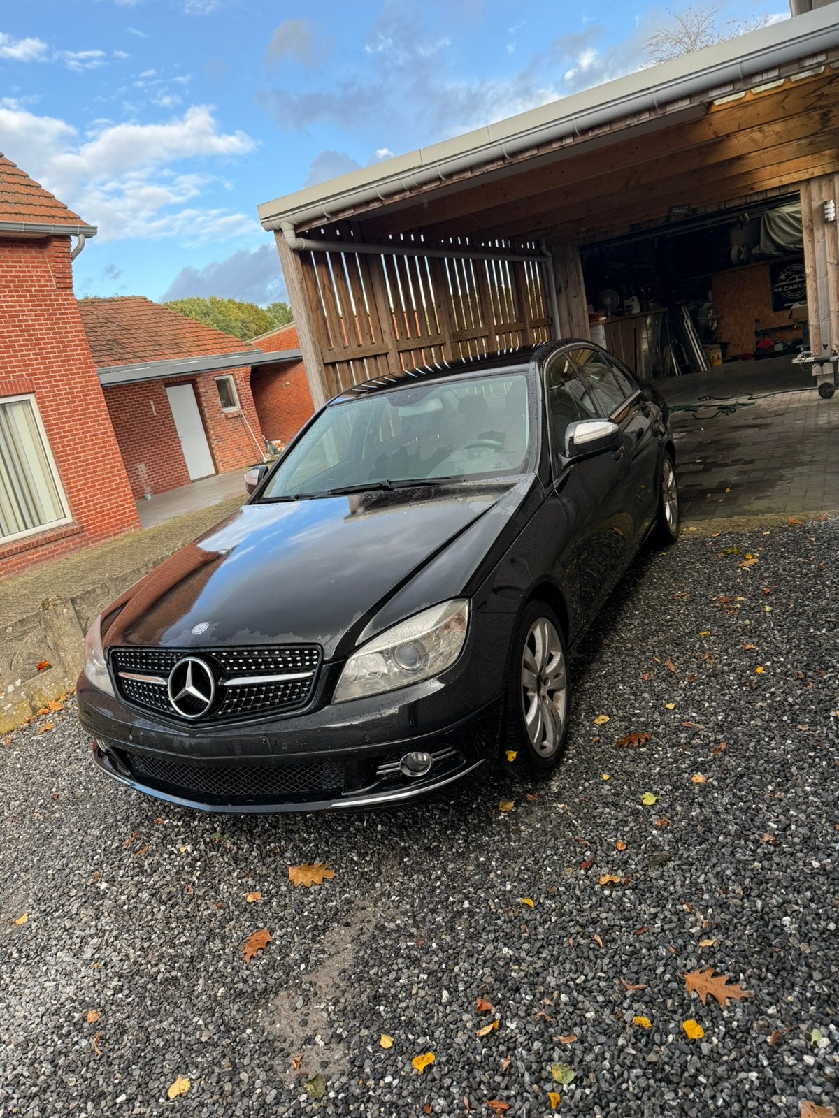 Mercedes-Benz w204 C 230 V6 LPG project/onderdelen, Autos, Cuir, Achat, Noir, 5 portes