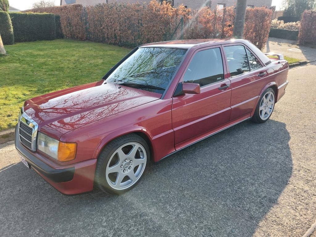 Mercedes 190 2.5-16V van 06/1993  met 108.400 kms, Zwart, Berline, Particulier, Lederen bekleding