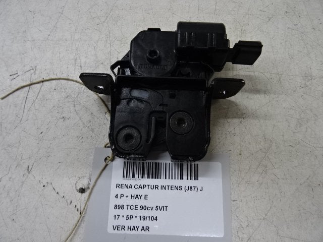 ACHTERKLEPSLOT Renault Captur (2R) (01-2013/-) (905039428R), Auto-onderdelen, Carrosserie, Gebruikt, Renault, Achterklep