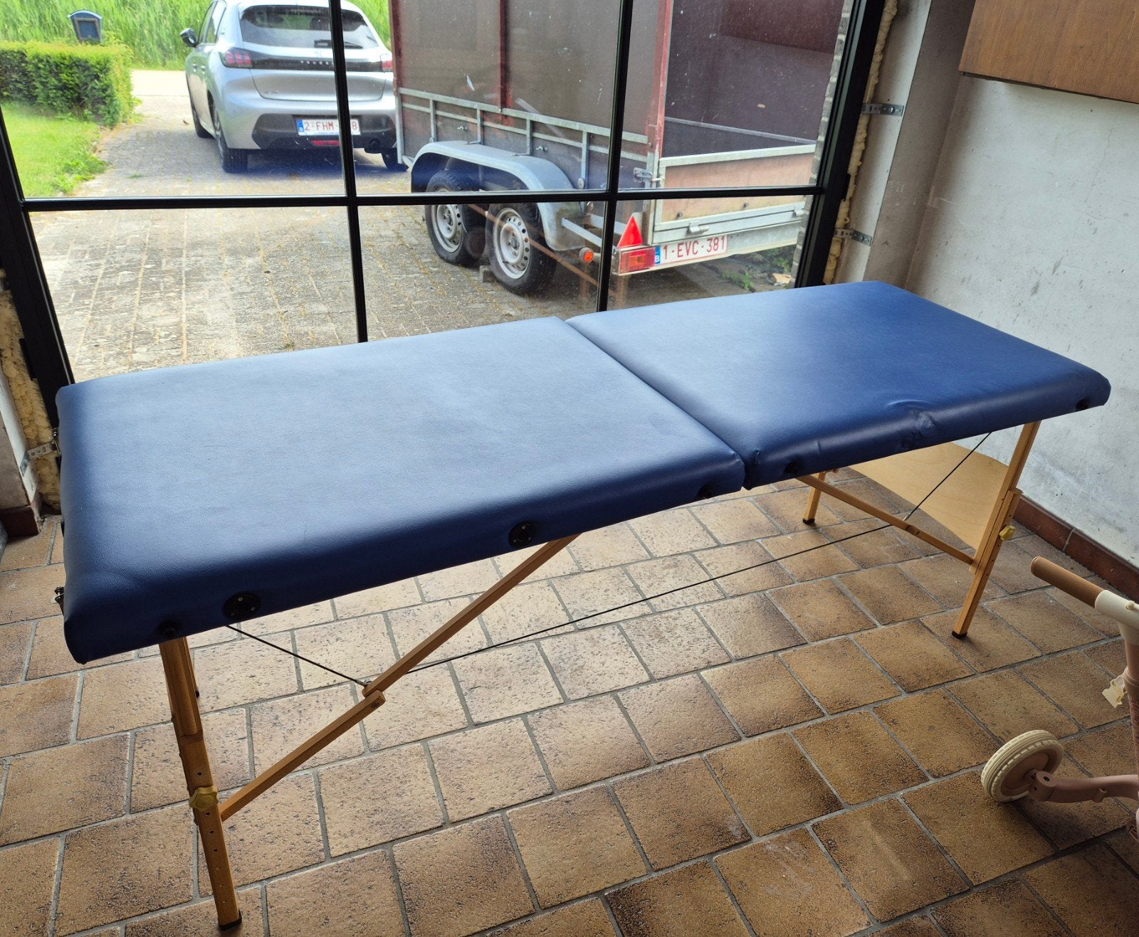 Massage Tafel Behandel Tafel, Sport en Fitness, Massageproducten, Ophalen