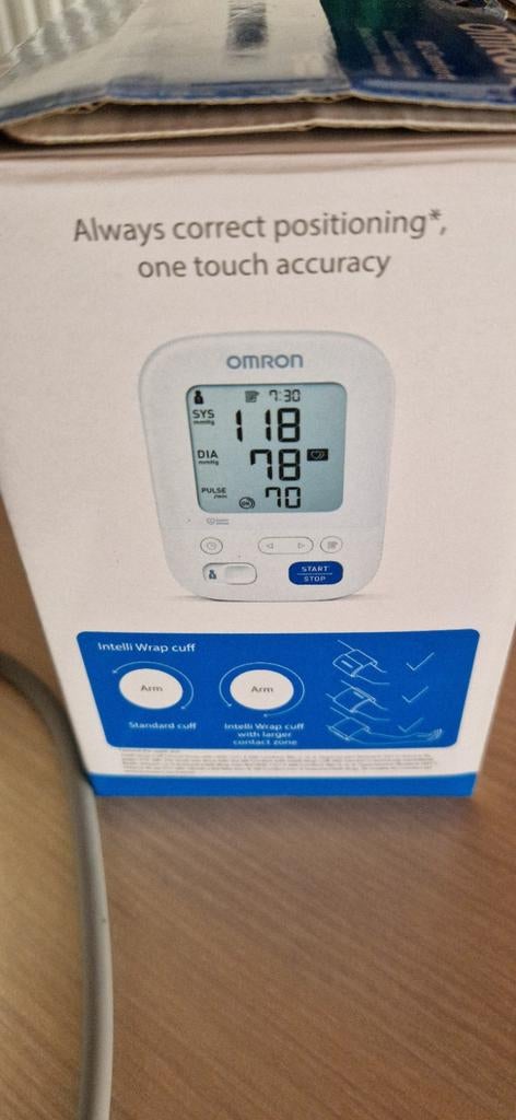 Omron M3 confort  Neuf, Divers, Enlèvement ou Envoi