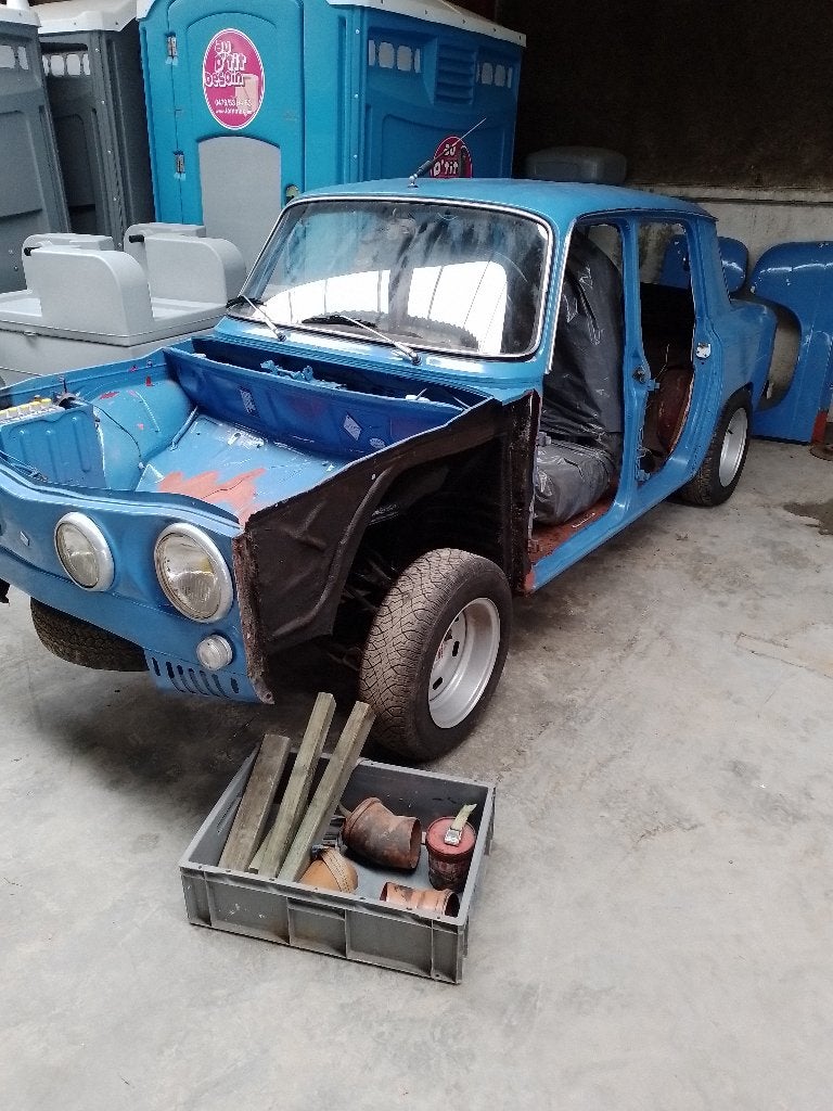 oldtimer R8, 0 kg, Achterwielaandrijving, Overige modellen, 4 cilinders