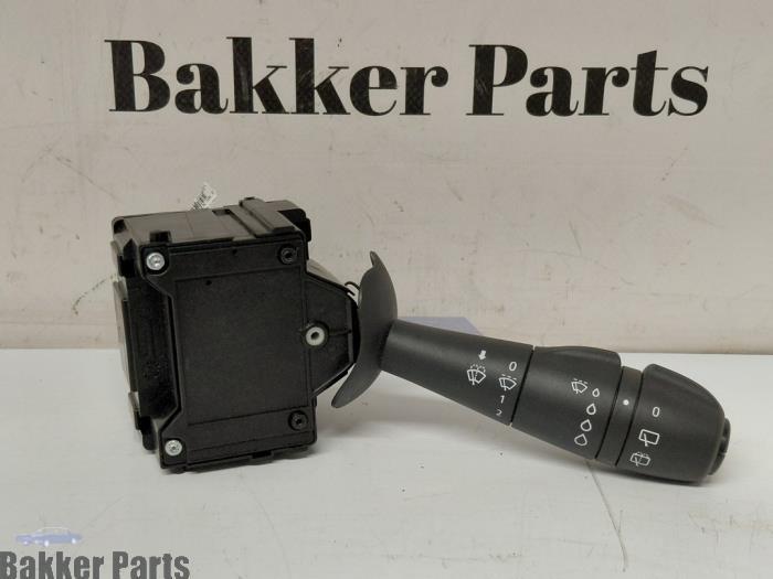 Commutateur essuie-glace d'un Renault Clio, -, Renault, -, 3 mois de garantie