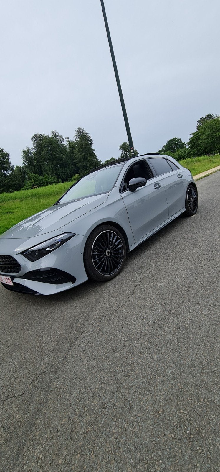 MERCEDES CLASS  A 180   PACK  AMG  LINES