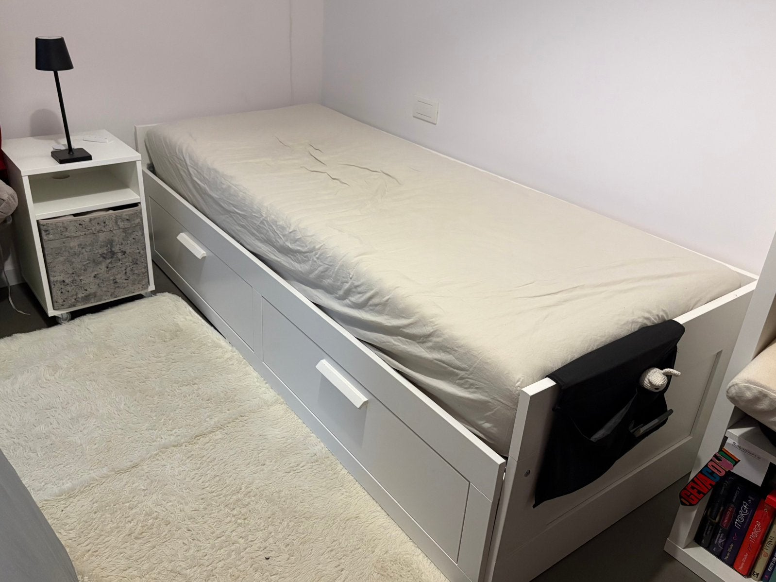 Bed brimnes ikea+ 2 matrassen, Enlèvement, Comme neuf, 160 cm