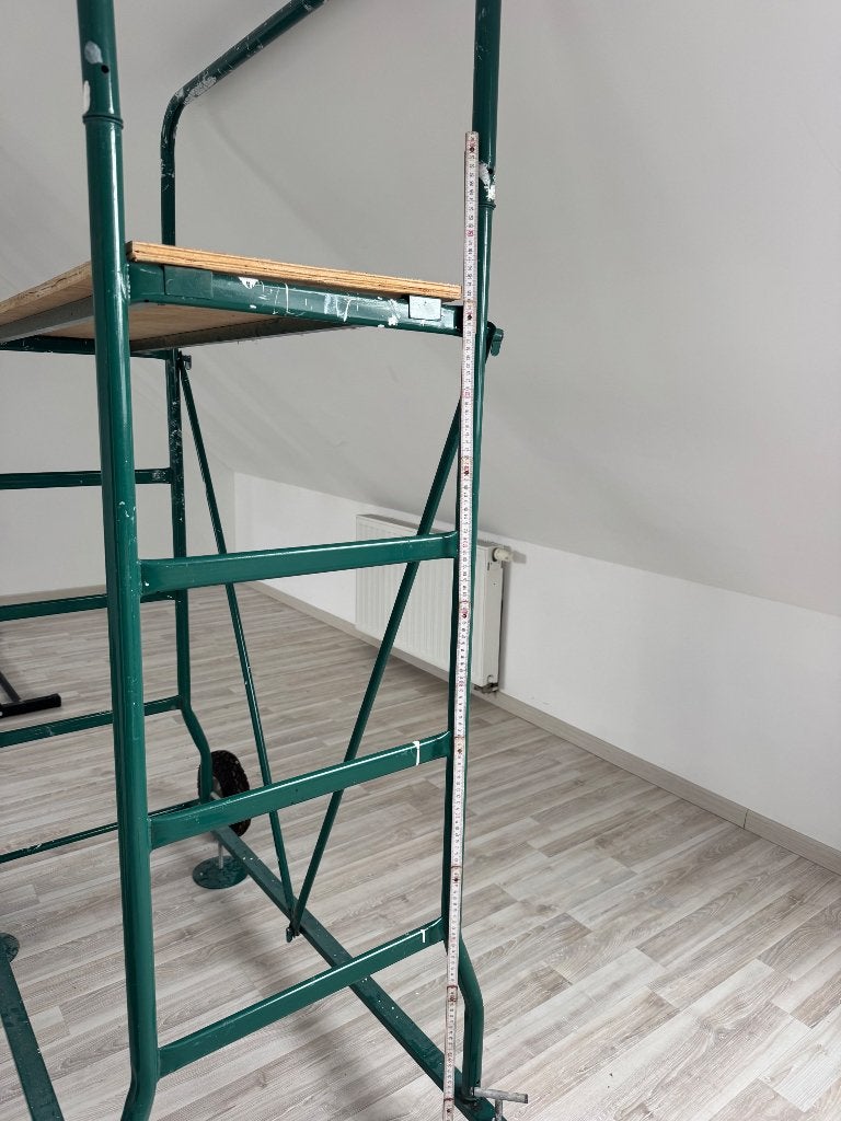 Tuinsteiger/rolplatform —, Doe-het-zelf en Bouw, Steigers, Gebruikt, Rolsteiger of Kamersteiger, 2 tot 5 meter, Ophalen