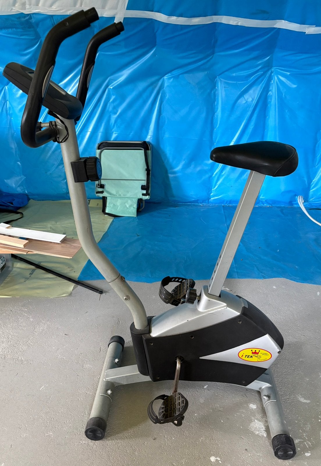 Hometriainer itek, Ophalen, Gebruikt, Benen, Hometrainer
