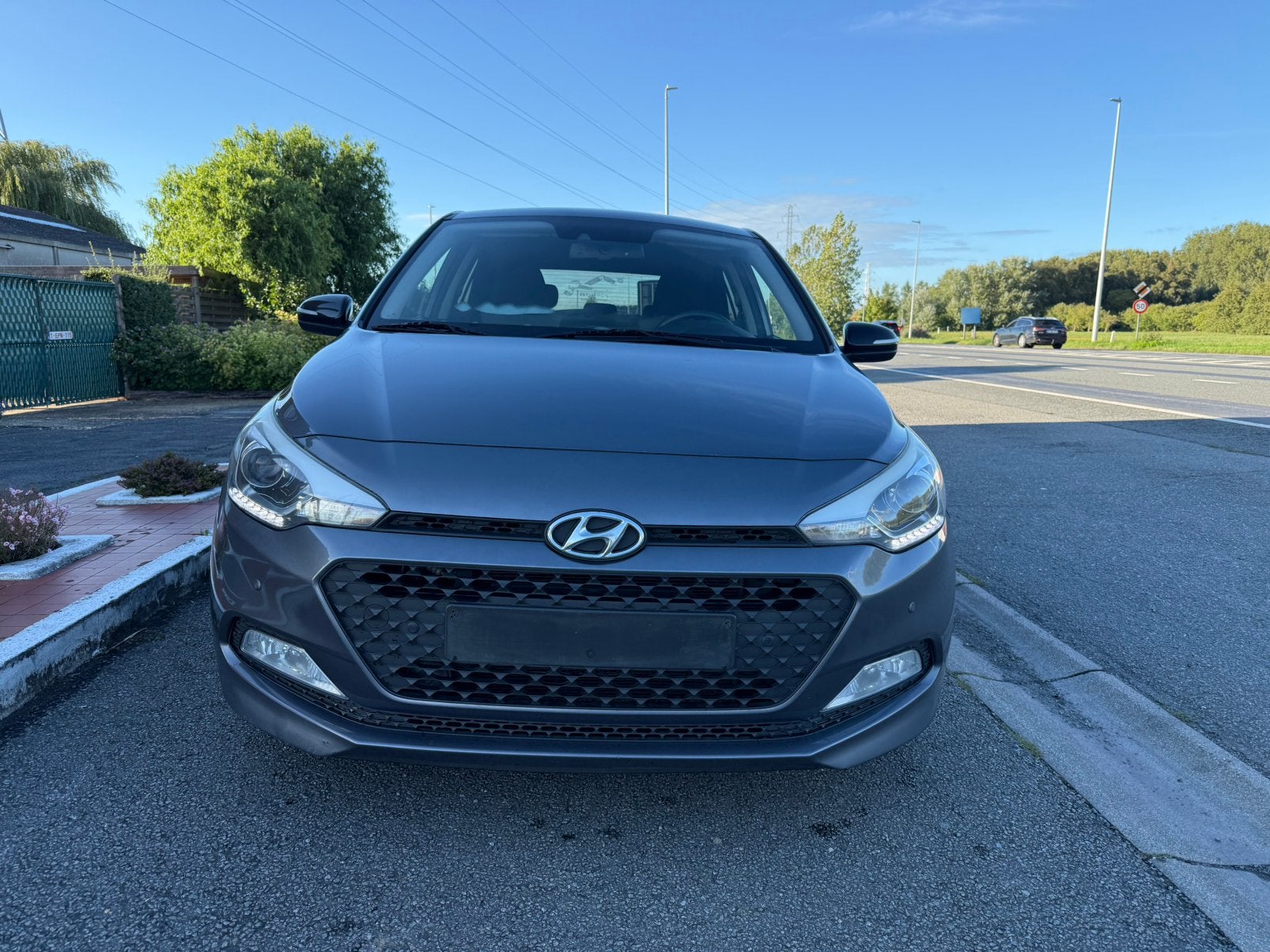 Hyundai i20 1.2 Benzine Automaat, Auto's, Dealer onderhouden, Stof, https://public.car-pass.be/vhr/123456789, Bedrijf