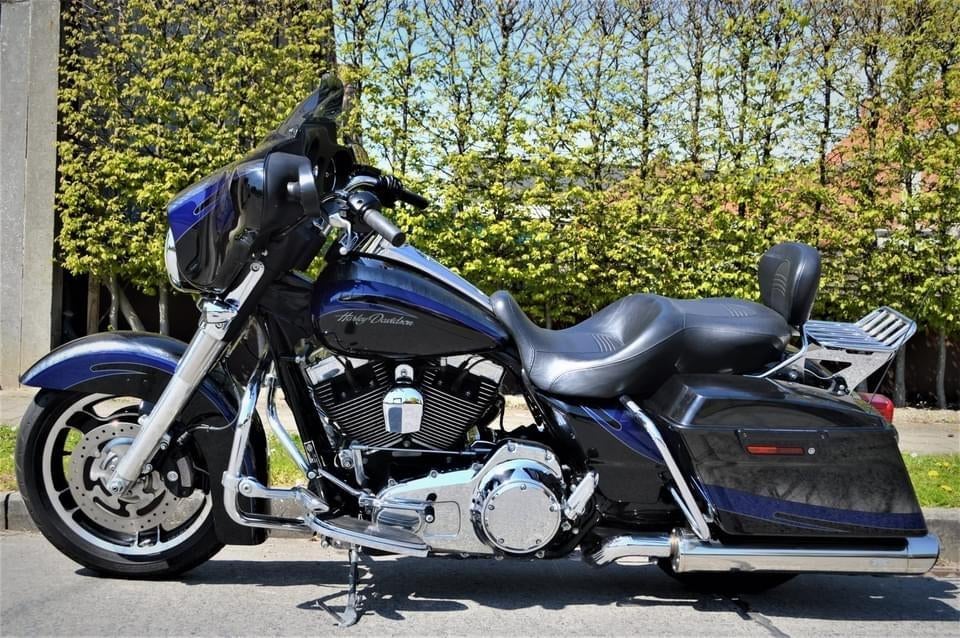 Harley Davidson street glide, 2 cilinders, 1580 cc, Occasion, Traction Control