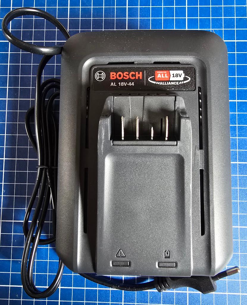 BOSCH acculader 18V - AL18V-44 - voor DIY, Doe-het-zelf en Bouw, Gereedschap | Machine-onderdelen en Toebehoren, Ophalen of Verzenden
