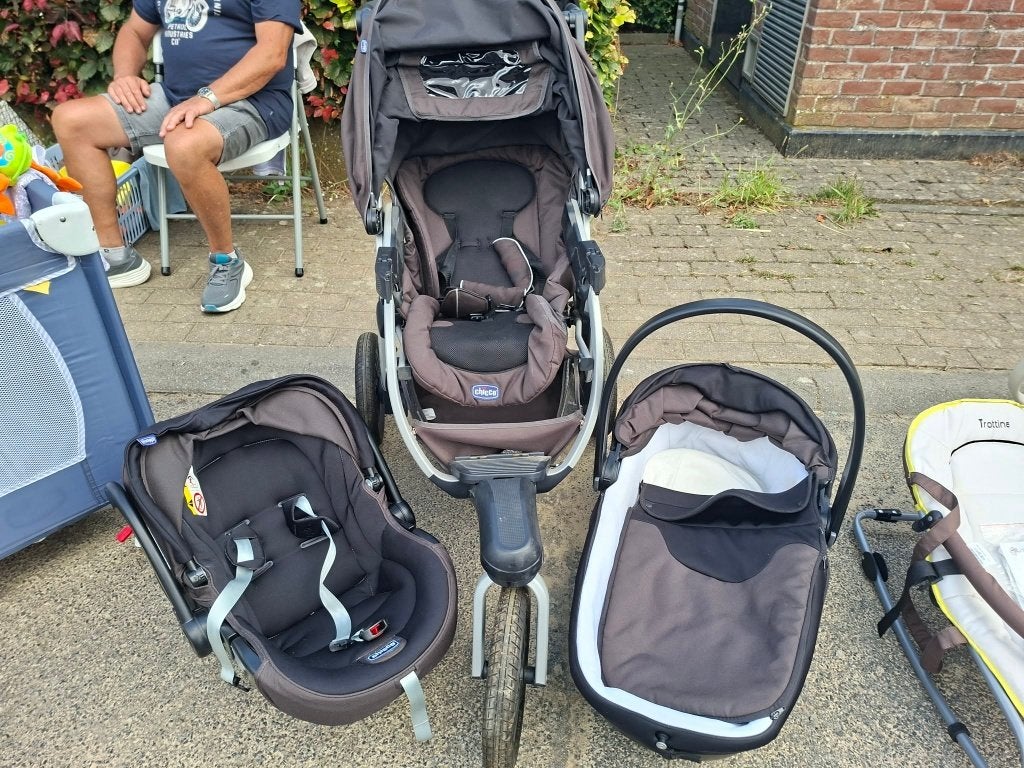 Poussette chicco active 3 complète, Enfants & Bébés, Poussettes & Combinaisons, Autres marques, Pneus, Enlèvement, Utilisé