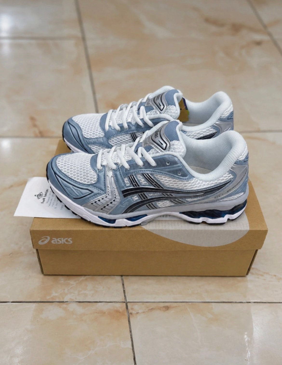 Asics gel kayano, Enlèvement ou Envoi, Neuf, Asics