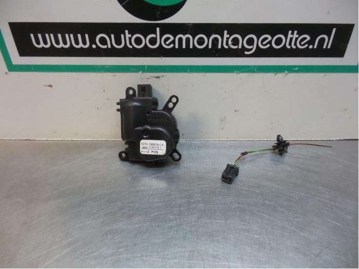 Kachelklep Motor van een Ford Fiesta (Fiesta 02-), Auto-onderdelen, Gebruikt, -, -, Ophalen of Verzenden