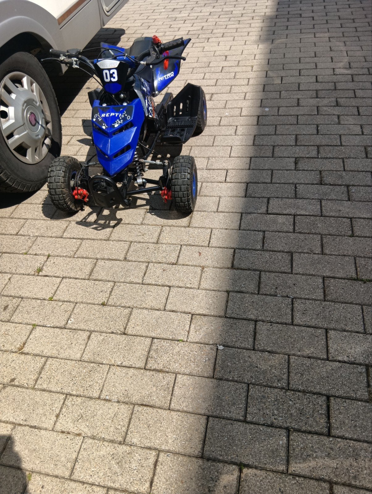qaud, Fietsen en Brommers, Ophalen