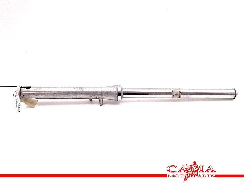 VOORVORK POOT RECHTS Suzuki (8253-l), Dhr. S. di Majo, Gebruikt, Info@cama-motorparts.nl, P.J. Troelstraweg 8 8
3144 CX  MAASSLUIS, NL