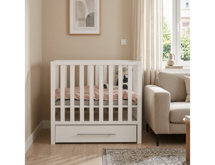 Witte babybox / babybed met opberglade + matras inbegrepen, Kinderen en Baby's, Ophalen, Zo goed als nieuw