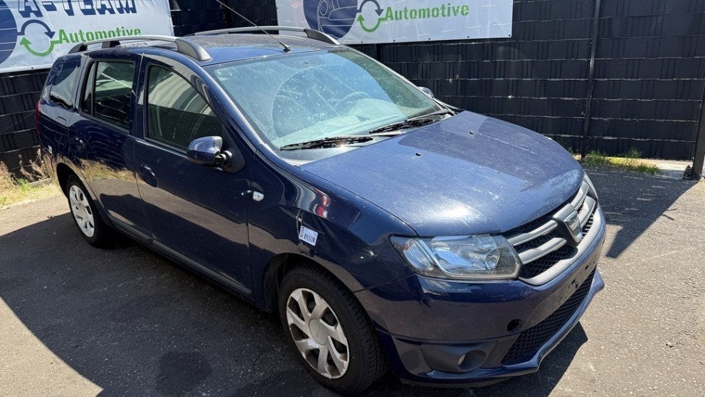 SPATBORD RECHTS VOOR Logan MCV II / III / Sandero Wagon, Dacia, Gebruikt, Renault Deutschland AG, Spatbord