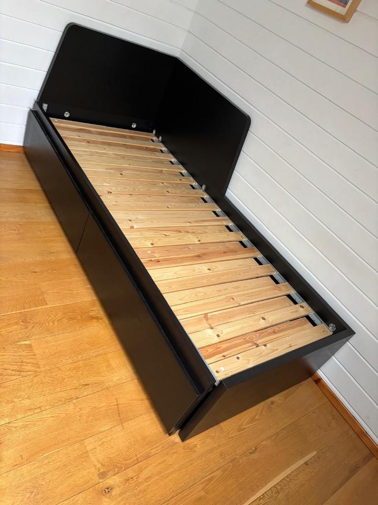 IKEA FLEKKE - Lit Banquette Noir (80x200 - 160x200 ouvert), Comme neuf, 200 cm, Deux personnes, Noir