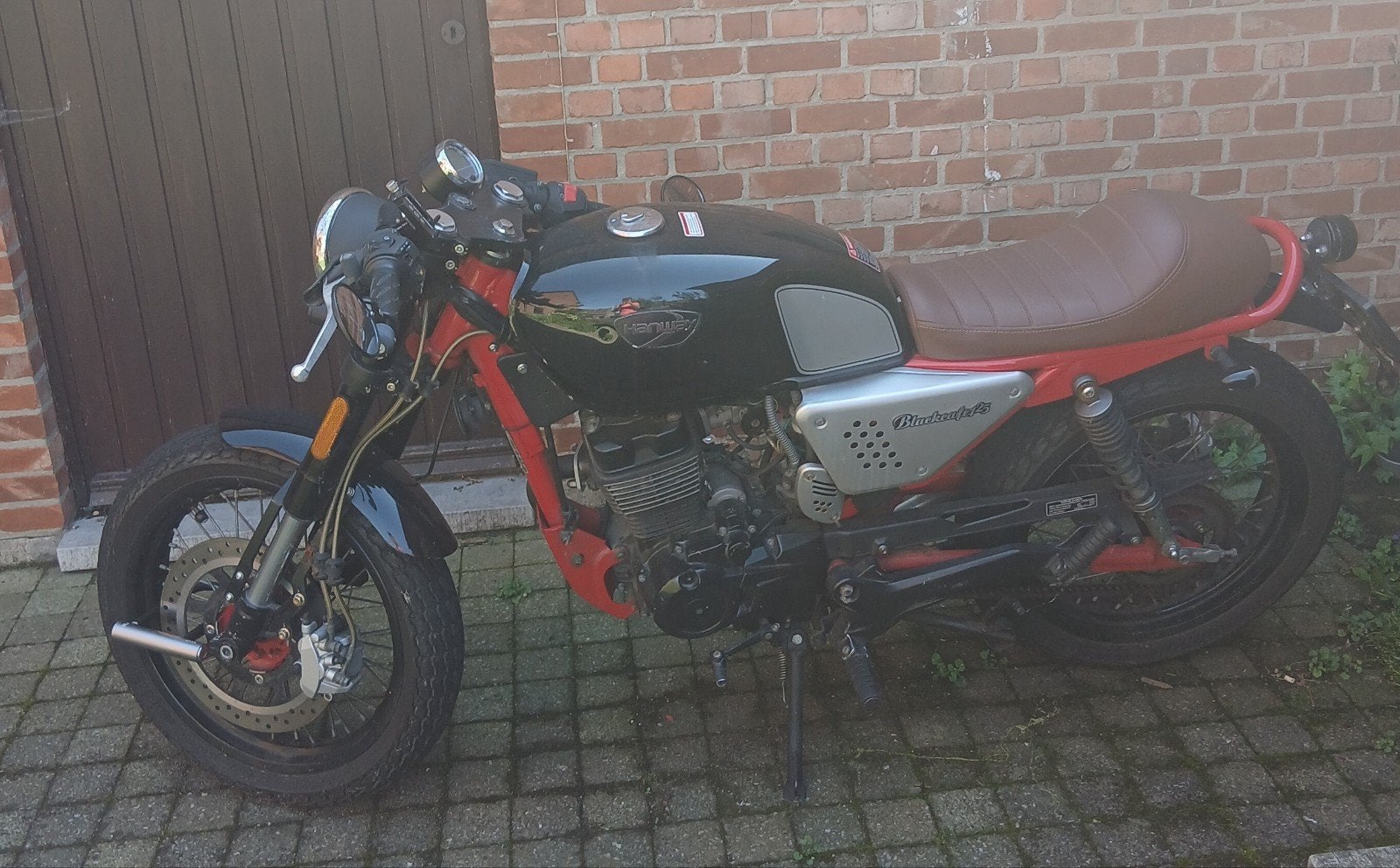 Mooie Hanway black cafe 125 cc  (2018), Particulier
