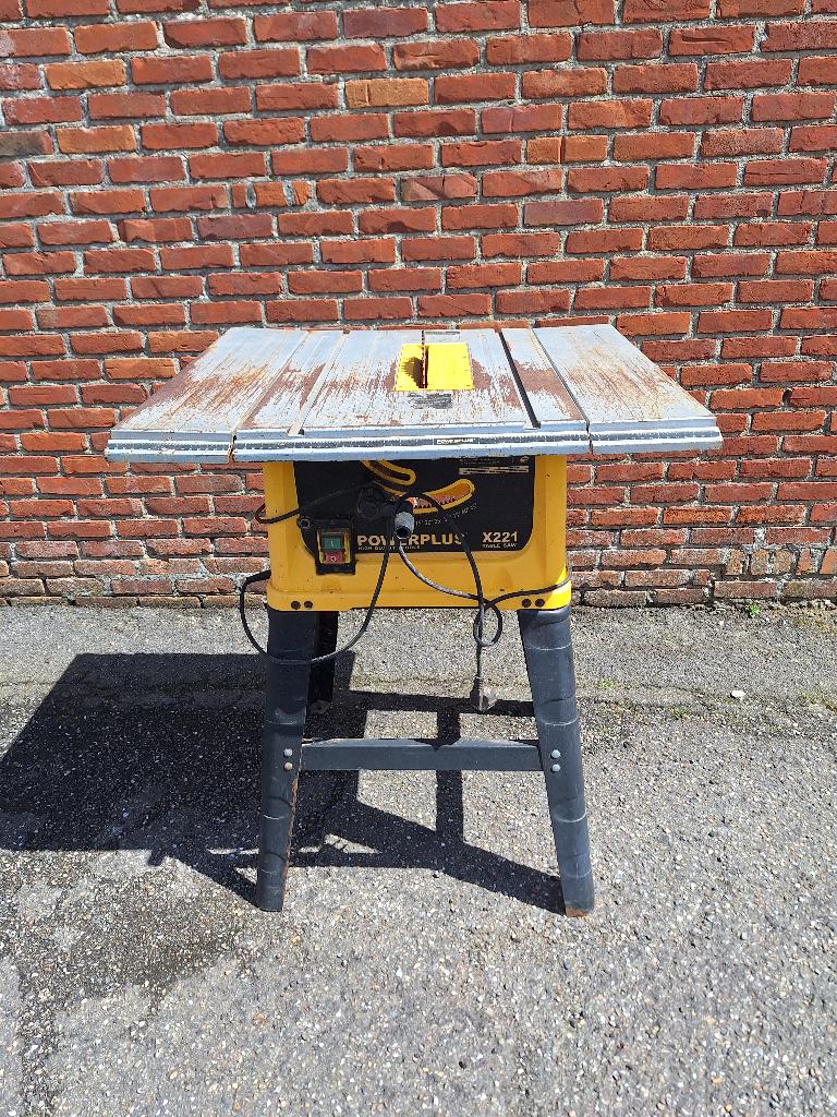 Zaagtafels  powerplus x221, Doe-het-zelf en Bouw, Gereedschap | Zaagmachines, Ophalen, Overige typen, 600 tot 1200 watt, 30 tot 70 mm