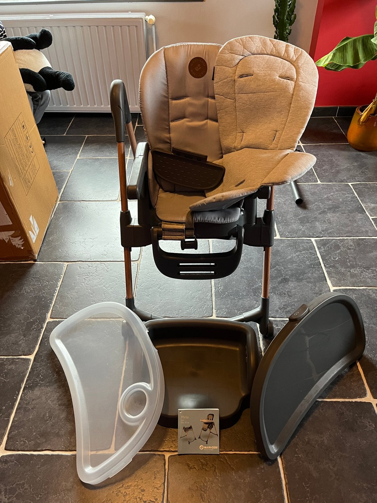 Maxi-Cosi Minla 6-in-1 kinderstoel / eetstoel, Kinderen en Baby's, Ophalen, Zo goed als nieuw, Meegroeistoel, Aanschuifbaar