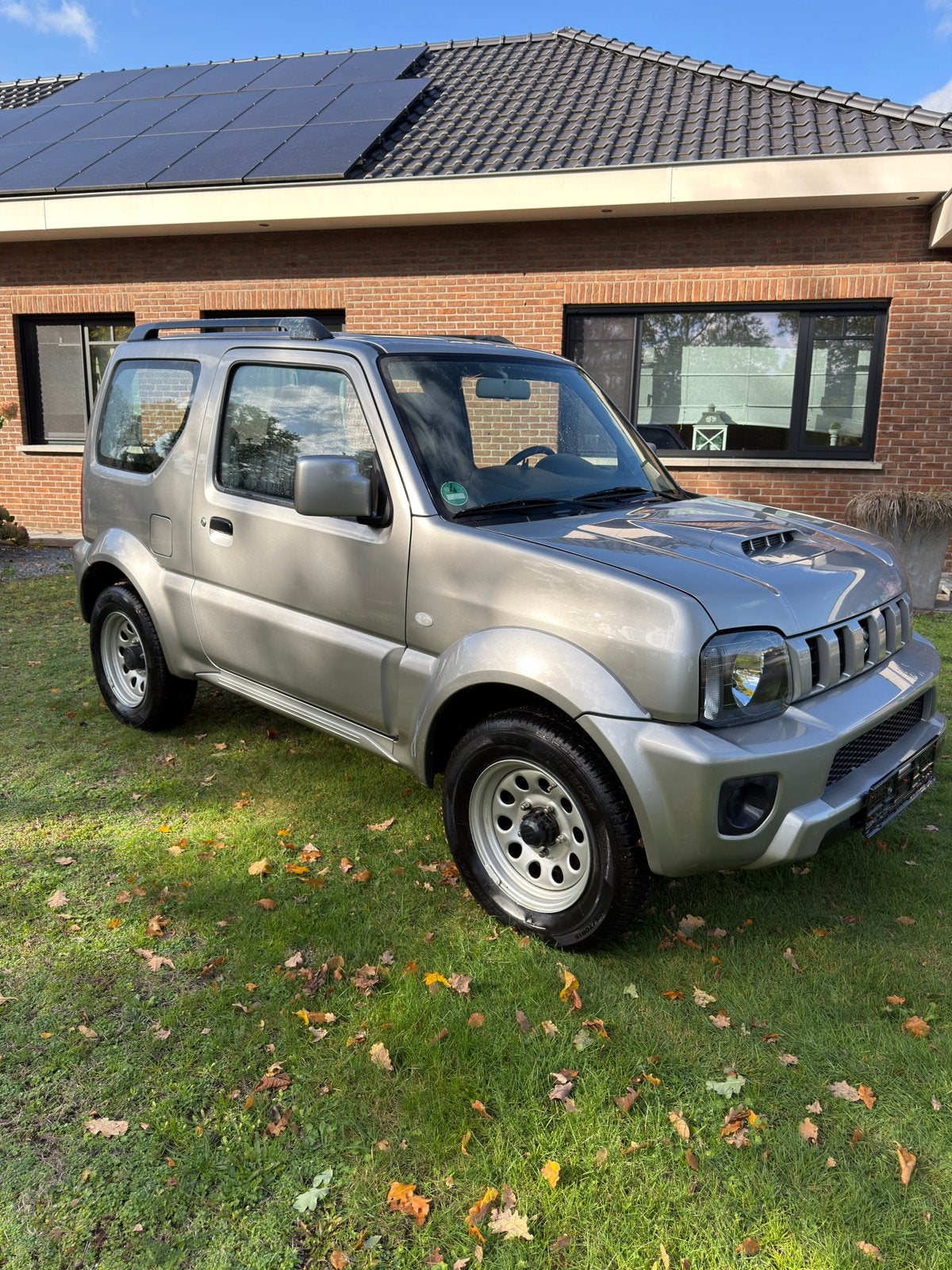 Suzuki Jimny 4x4*Volledige ondershoudsboek met 52.000KM*, Autos, Argent ou Gris, Achat, Entreprise, Boîte manuelle