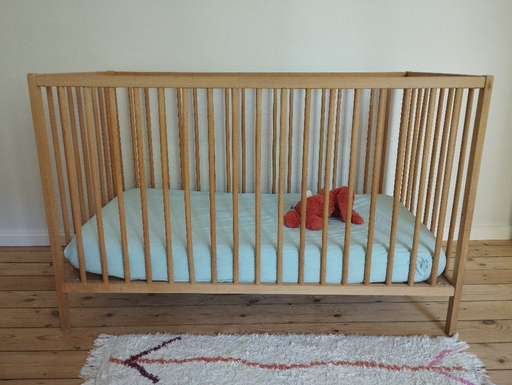 Lit bébé, Enlèvement, Utilisé, Moins de 140 cm, Moins de 70 cm