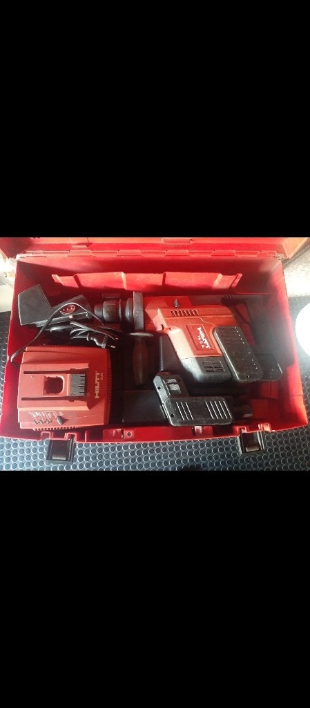 Hilti TE5A, Bricolage & Construction, Enlèvement ou Envoi, Comme neuf, Perceuse, Mécanisme de percussion