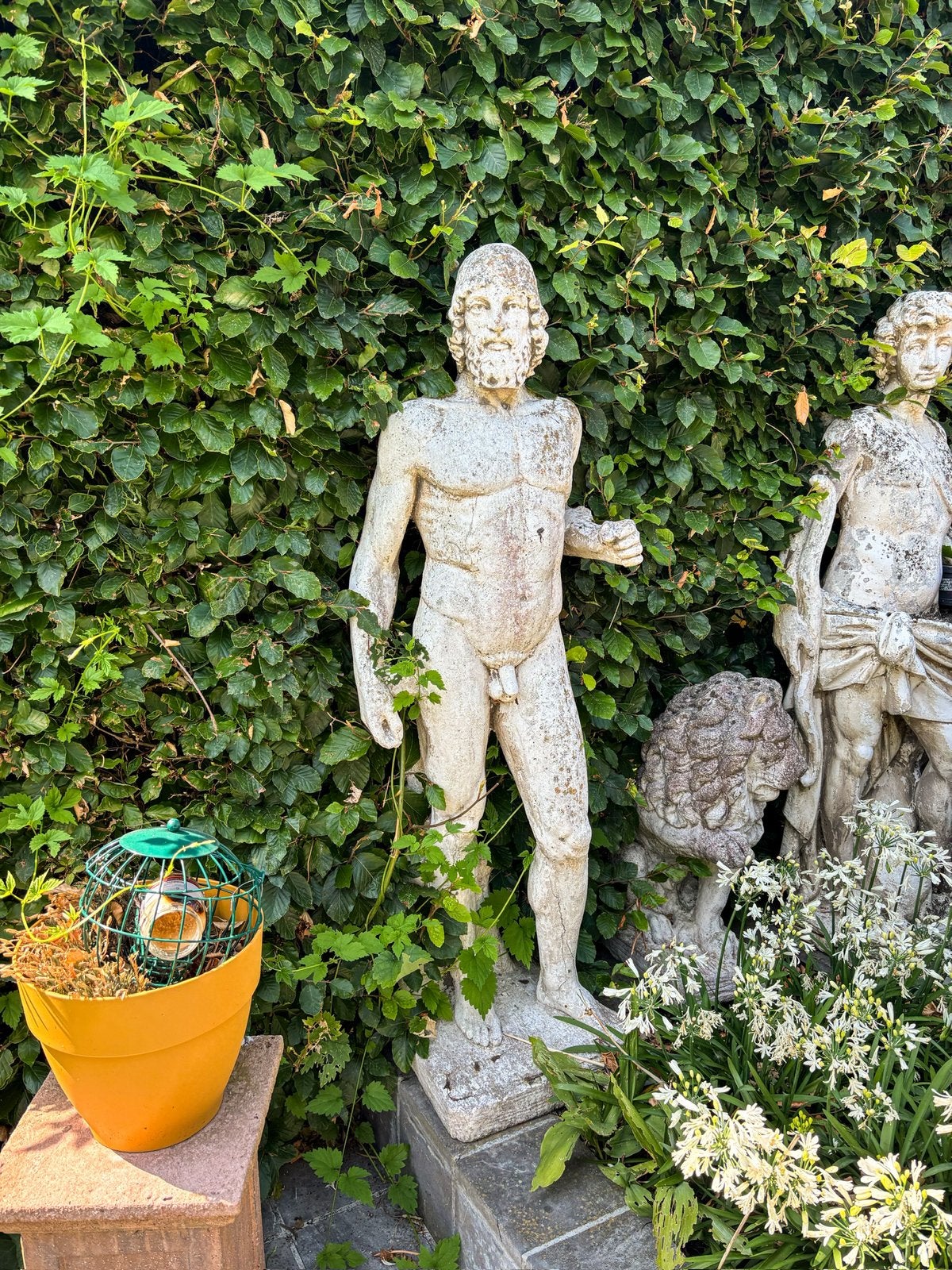 2 griekse beelden, Enlèvement, Comme neuf